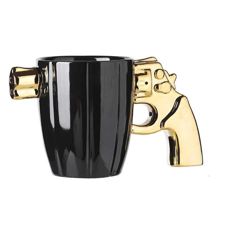 Taza de diseño con asa de pistola ultra original 