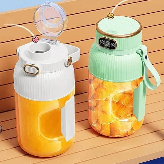 Portable blender for fresh juice anytime 
